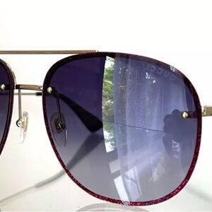 Gucci Aviator Sunglasses with UV Protection